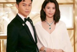小明星爆料娱乐圈,小明星揭露惊天秘密！