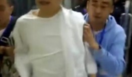 嘉宾现场爆料被抓视频,嘉宾爆料被抓视频引发热议