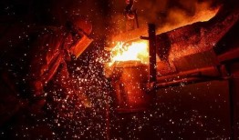 篮网拉拉队员爆料最新消息,最新消息揭秘球队幕后真相！”