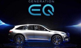 奔驰电车爆料视频最新,揭秘性能与设计革新亮点